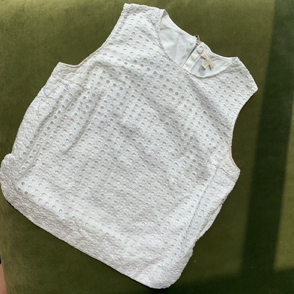 GAP white tank blouse
